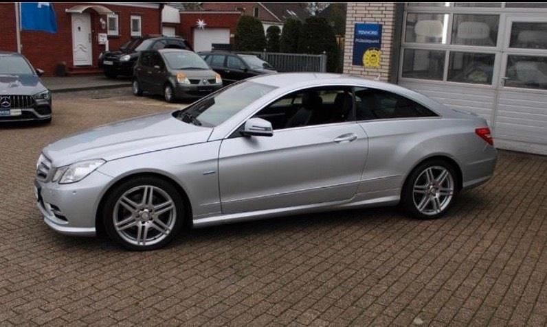 Silber Gebraucht 2013 Mercedes E250 AMG Coupé | 14.000 € (Superpreis) - Bild 1/4