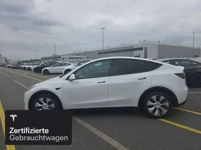 Gebraucht Tesla Model Y Long Range AWD 258 kW (351 PS) 2023 Weiß SUV