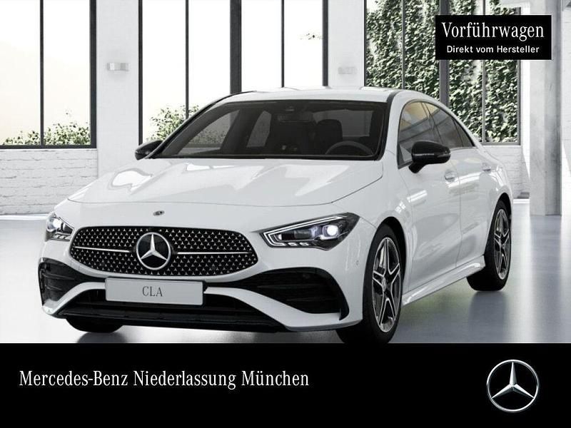 Weiß Gebraucht 2025 Mercedes CLA200 AMG Limousine | 36.490 € (Etwas zu teuer) - Bild 1/1