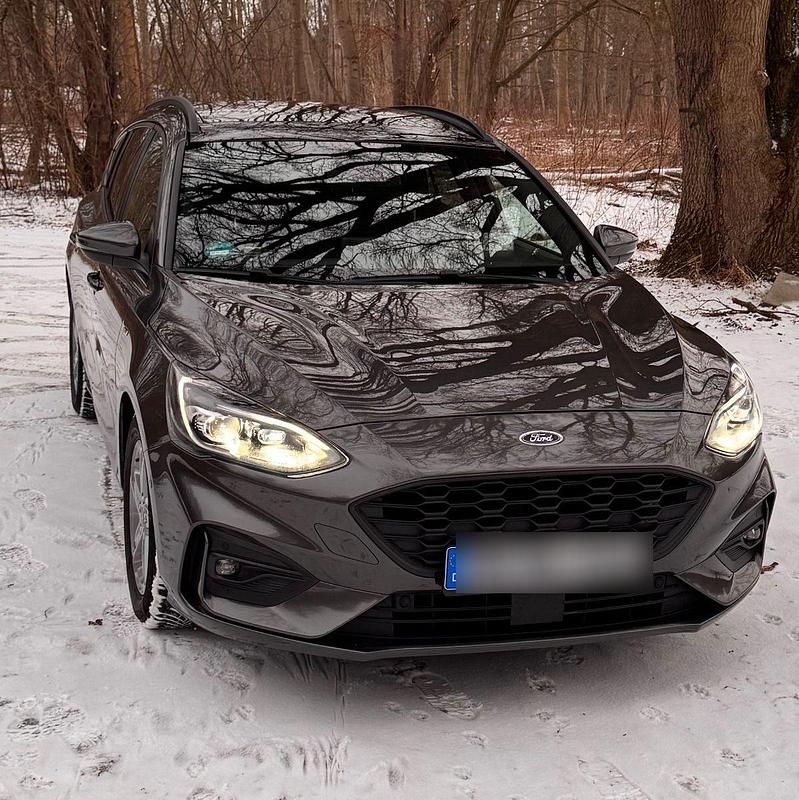 Gebraucht Ford Focus ST-Line 150 PS (110 kW) 2020 Grau Kombi