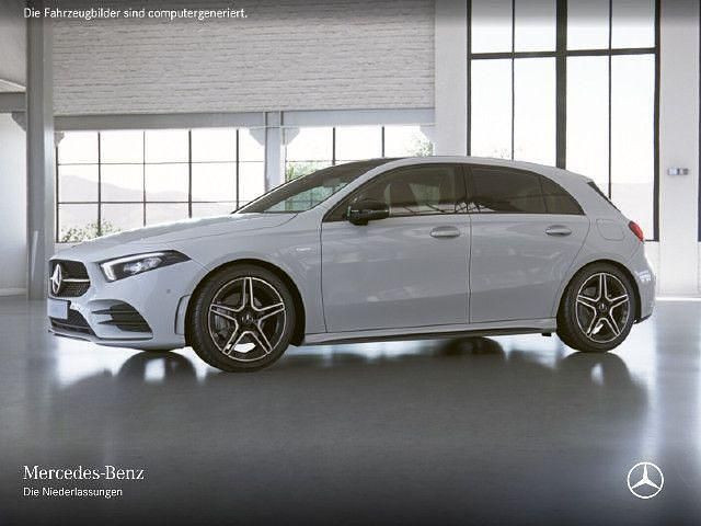 Gebraucht 2021 Mercedes A200 AMG line | 26.490 € (Fairer Preis) - Bild 1/4