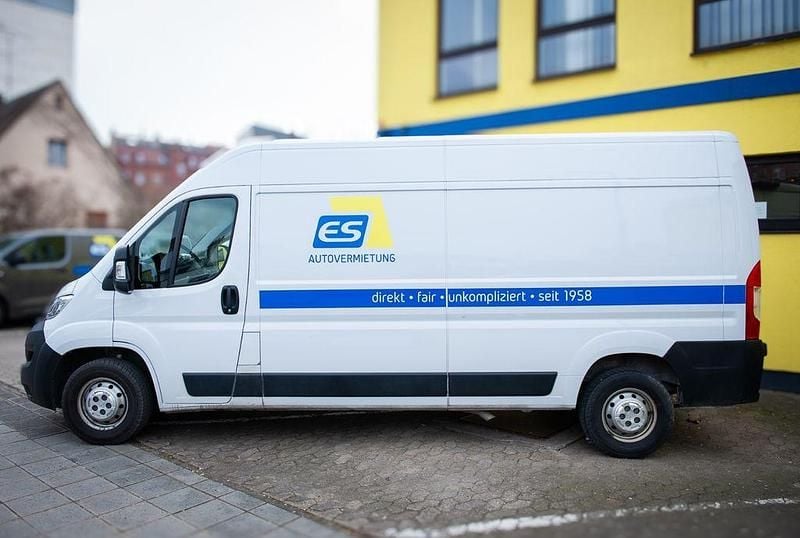 Gebraucht Opel Movano Edition 140 PS (102 kW) 2024 Weiß Van