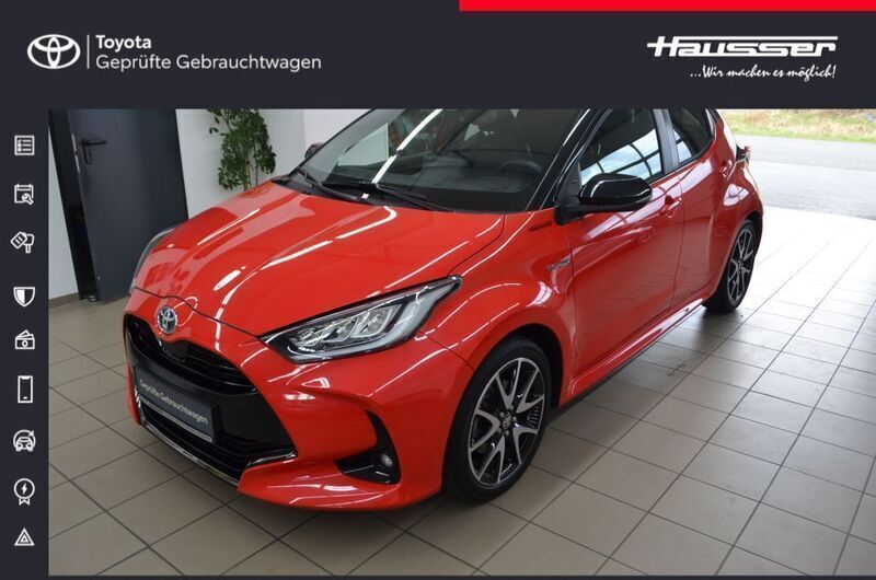 Tokio fusion rot metallic, dach schwarz Gebraucht 2020 Toyota Yaris Hybrid Edition Limousine | 18.940 € (Fairer Preis) - Bild 1/4