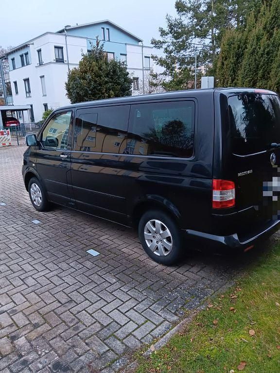 Schwarz Gebraucht 2007 VW Multivan Van | 13.000 € (Guter Preis) - Bild 1/4