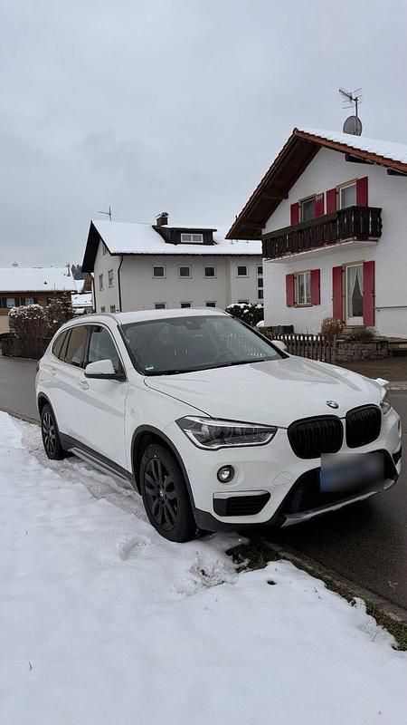 Gebraucht BMW X1 xLine 150 PS (110 kW) 2017 Weiß SUV