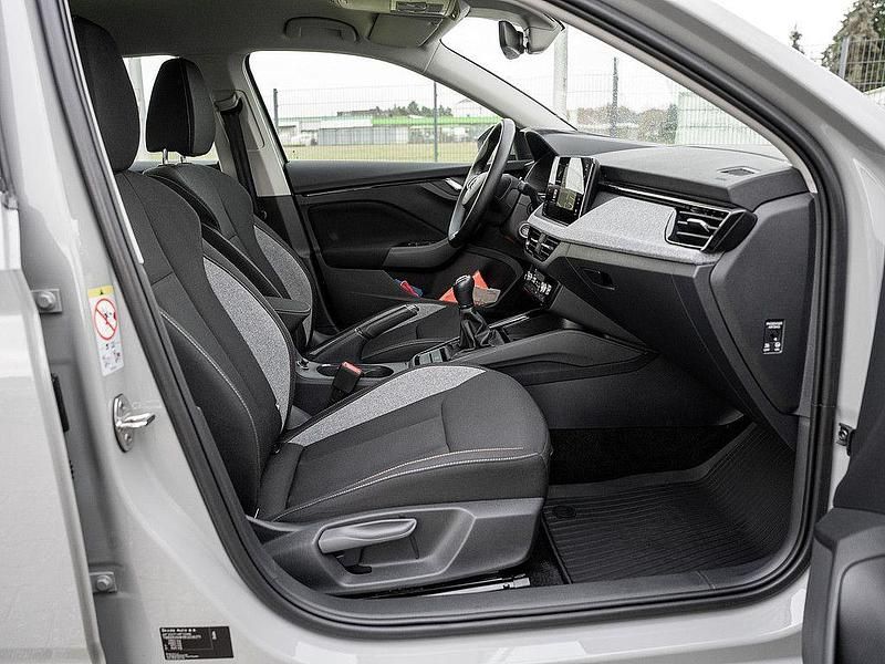 Gebraucht Skoda Scala Selection 116 PS (85 kW) 2024 Grau Kleinwagen
