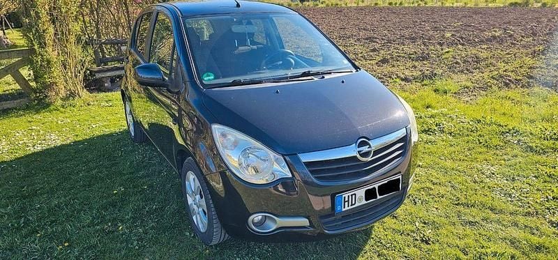 Gebraucht Opel Agila Edition 94 PS (69 kW) 2009 Schwarz Kleinwagen