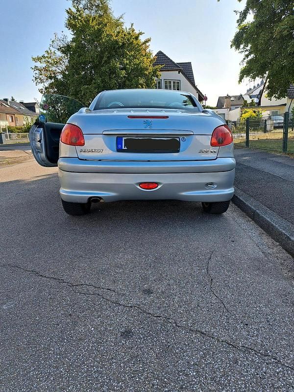 Grau Gebraucht 2005 Peugeot 206 CC Cabrio | 1.199 € (Guter Preis) - Bild 1/4