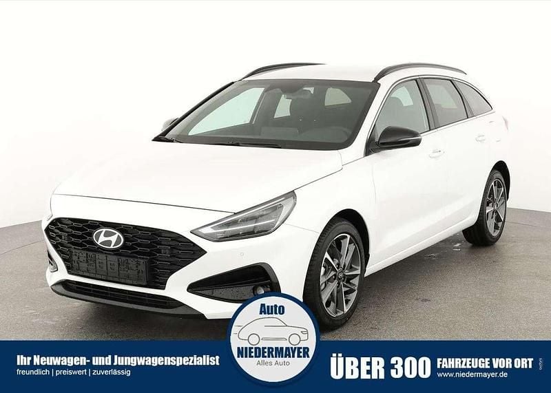 Weiss Neu 2025 Hyundai i30 Kombi | 21.495 € (Superpreis) - Bild 1/2