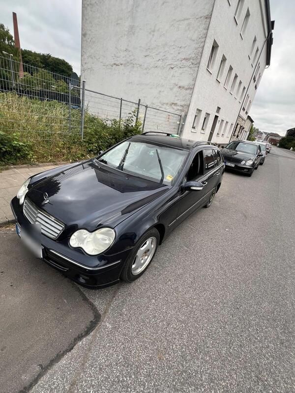 Blau Gebraucht 2007 Mercedes C220 Kombi | 1.500 € (Fairer Preis) - Bild 1/4