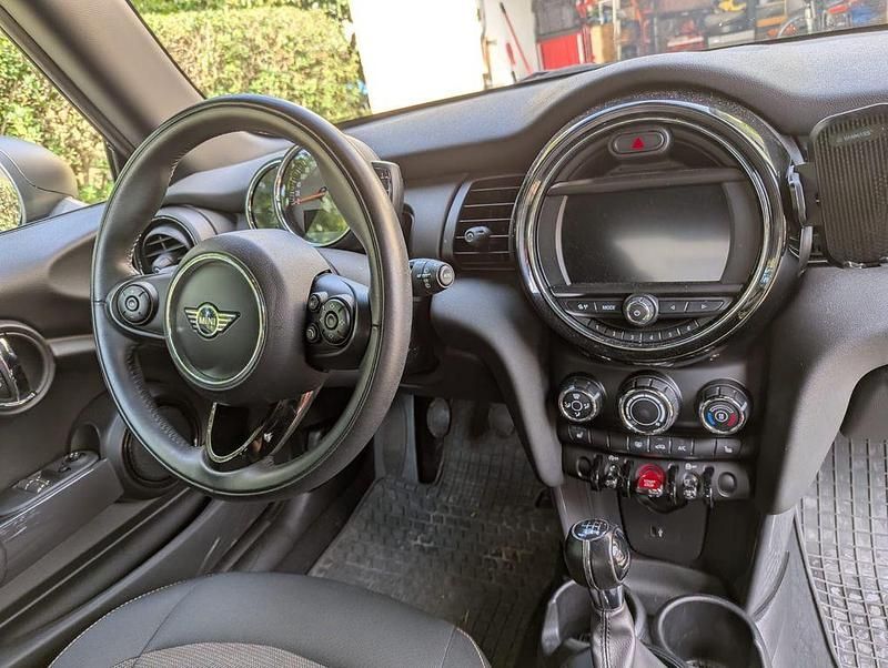 Schwarz Gebraucht 2019 Mini ONE Kleinwagen | 11.800 € (Superpreis) - Bild 1/4