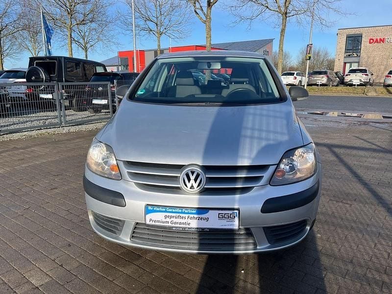 Gebraucht VW Golf Plus Cross Trendline 105 PS (77 kW) 2009 Silber Van / Kleinbus
