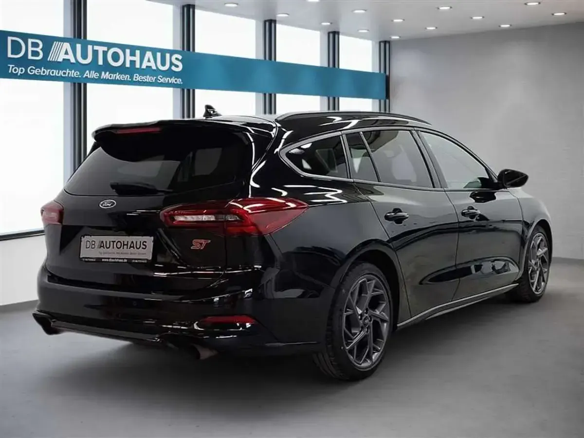 Gebraucht Ford Focus ST 280 PS (205 kW) 2023 Schwarz Kombi