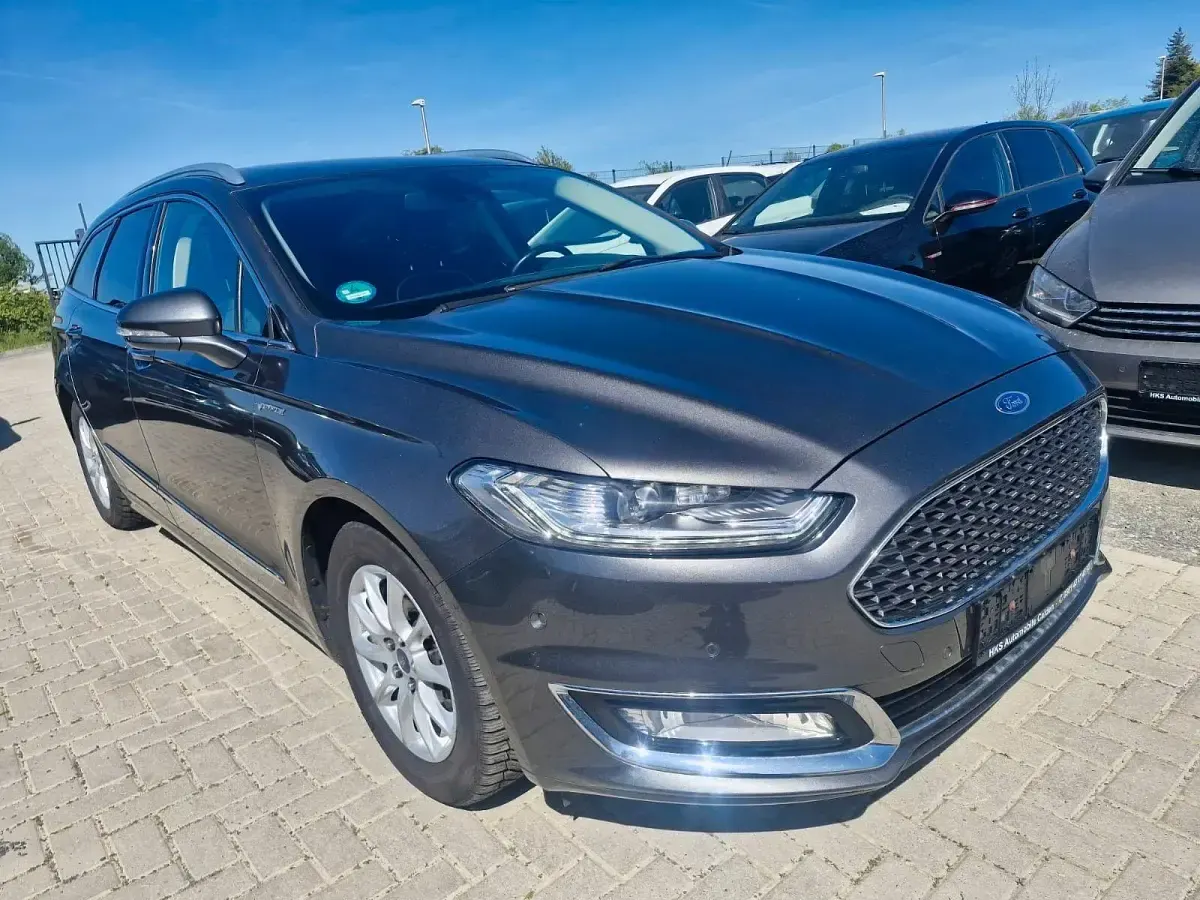 Używany Ford Mondeo Vignale 179 KM (131 kW) 2017 Magnetic Kombi