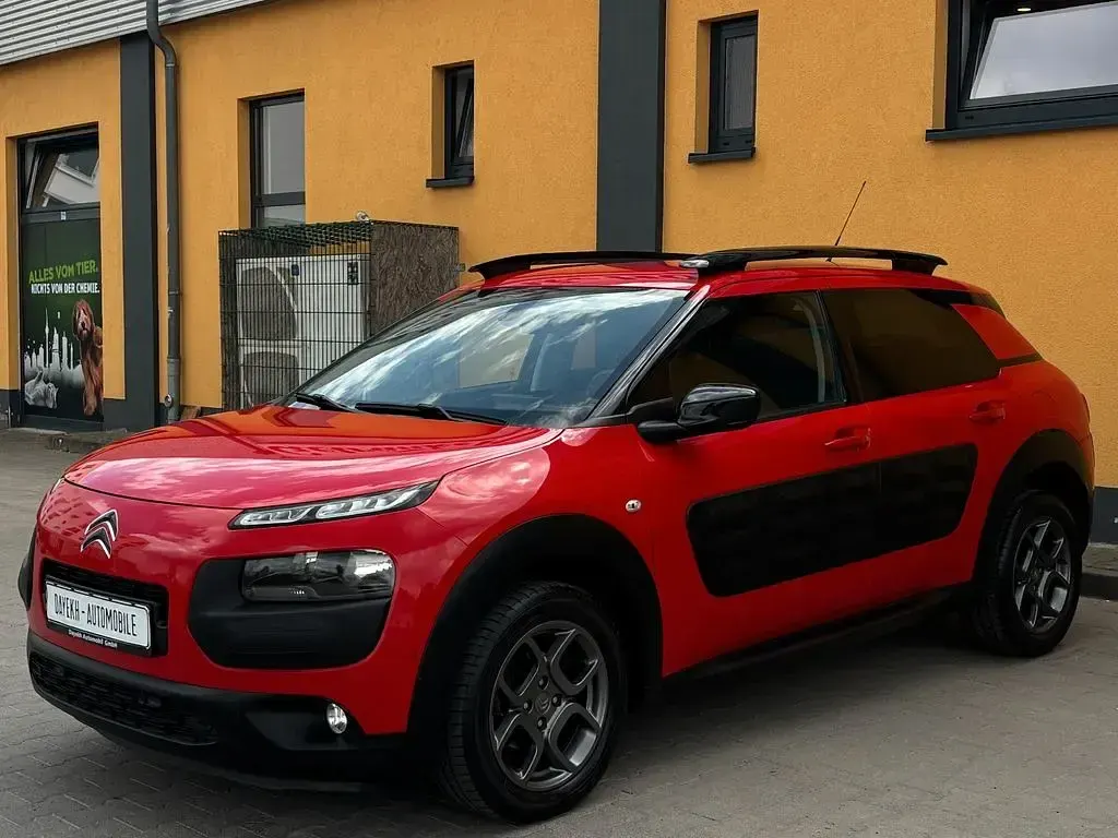 Gebraucht Citroën C4 Shine 99 PS (72 kW) 2016 Rot SUV