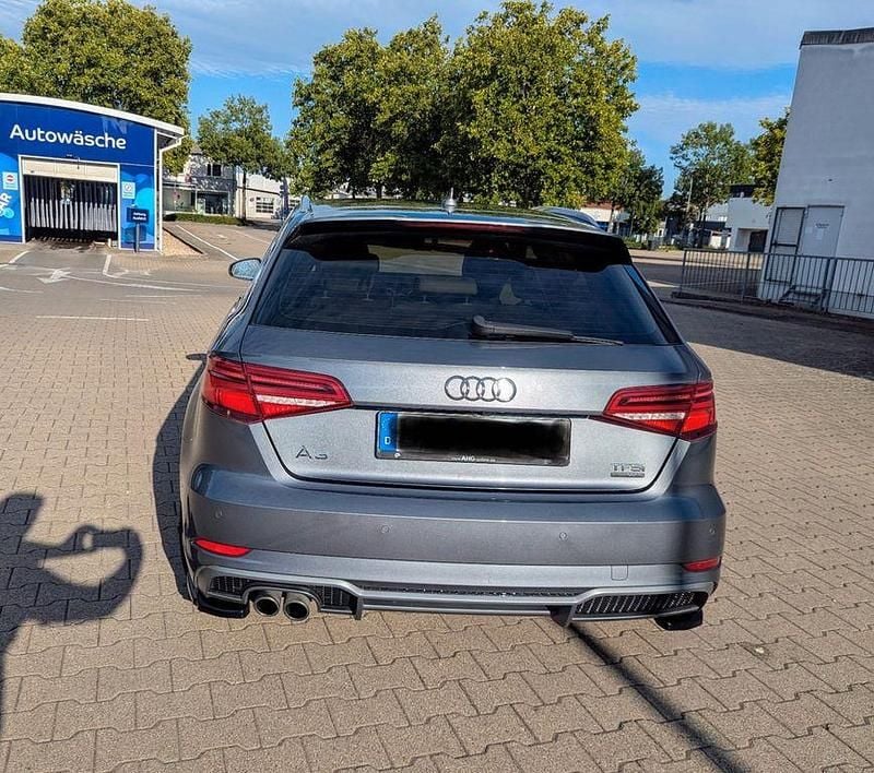 Gebraucht Audi A3 Sport 300 PS (220 kW) 2017 Grau Limousine
