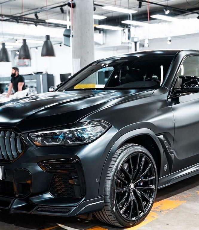 Gebraucht BMW X6 M50 530 PS (389 kW) 2022 Schwarz SUV
