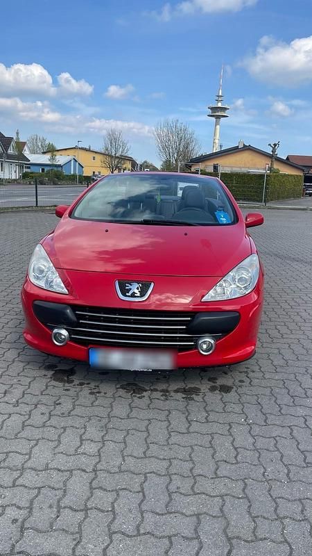 Rot Gebraucht 2008 Peugeot 307 CC Cabrio | 2.800 € (Fairer Preis) - Bild 1/4