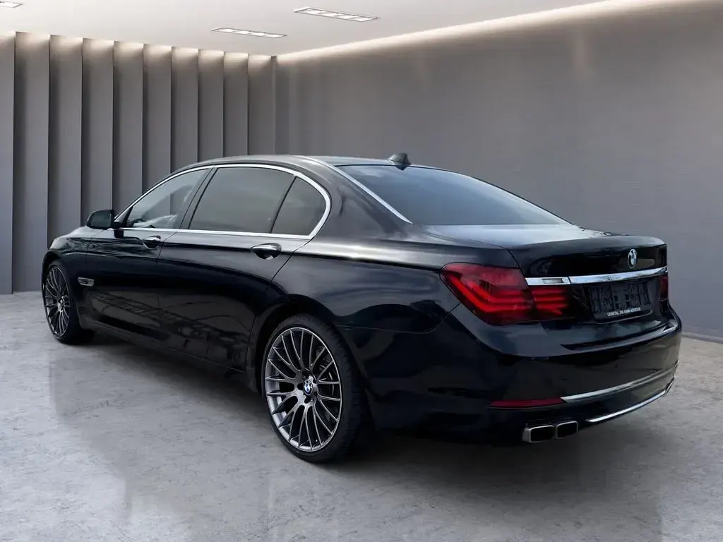 Gebraucht BMW 760 Performance 544 PS (400 kW) 2012 Schwarz Limousine