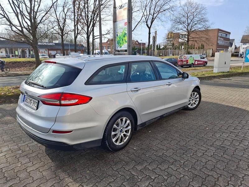 Gebraucht Ford Mondeo 2020 Silber Kombi