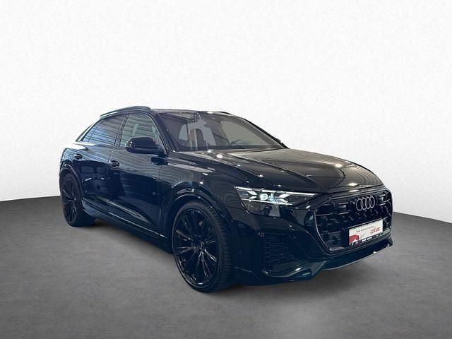 Gebraucht Audi Q8 Ambiente 286 PS (210 kW) 2024 Mythosschwarz metallic SUV