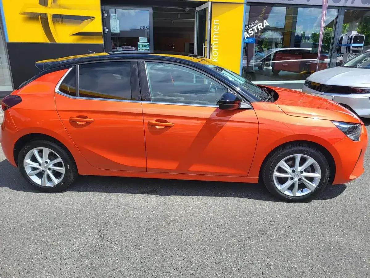Gebraucht Opel Corsa Elegance 75 PS (55 kW) 2023 Orange/schwarz Kleinwagen