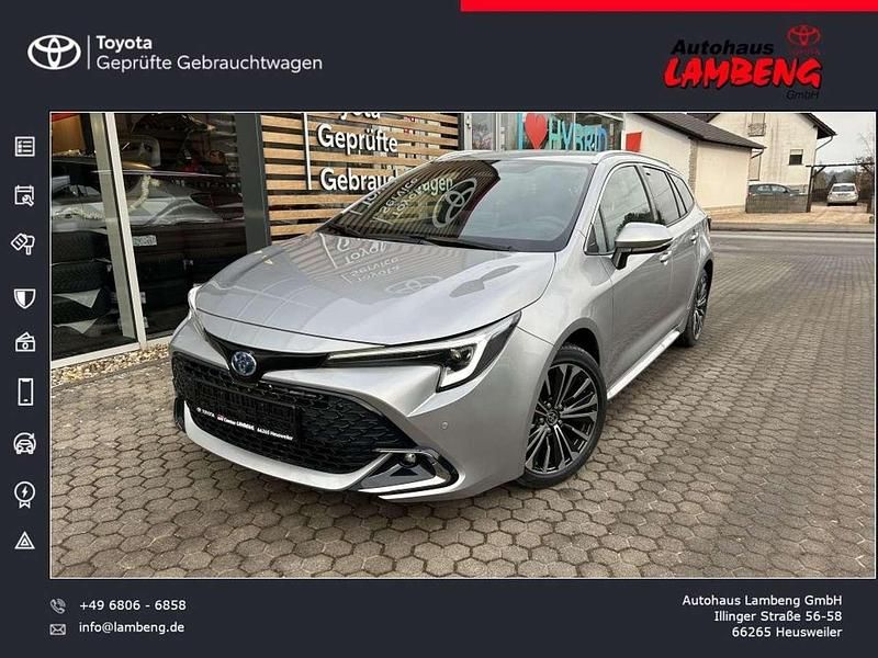 Gebraucht Toyota Corolla Team 140 PS (102 kW) 2024 Shimmering silber metallic Kombi