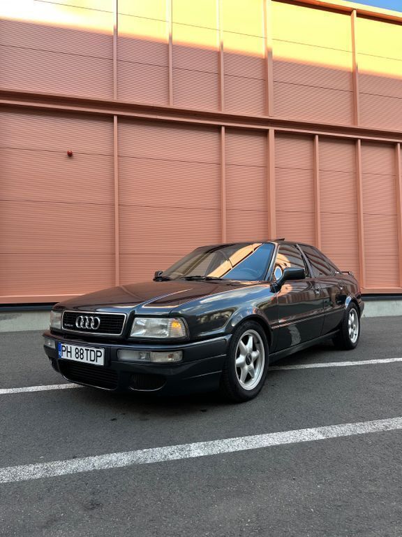 Schwarz Gebraucht 1994 Audi 80 Sport Kombi | 16.999 € - Bild 1/4