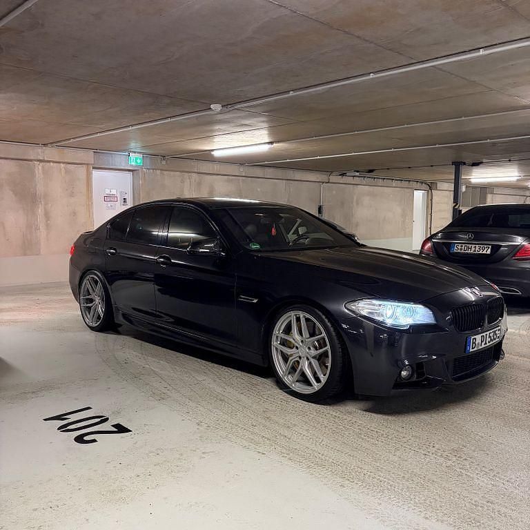 Gebraucht BMW 535 Performance 306 PS (225 kW) 2015 Grau Limousine