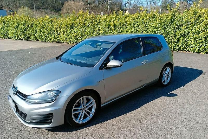 Second-hand VW Golf VII GTD 184 CP (135 kW) 2013 Gri Berlinǎ