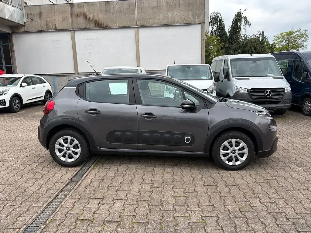 Gebraucht Citroën C3 Feel 82 PS (60 kW) 2018 Grau Kleinwagen