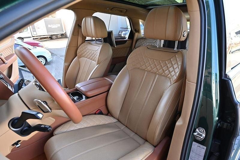 Gebraucht Bentley Bentayga 608 PS (447 kW) 2016 Grün SUV