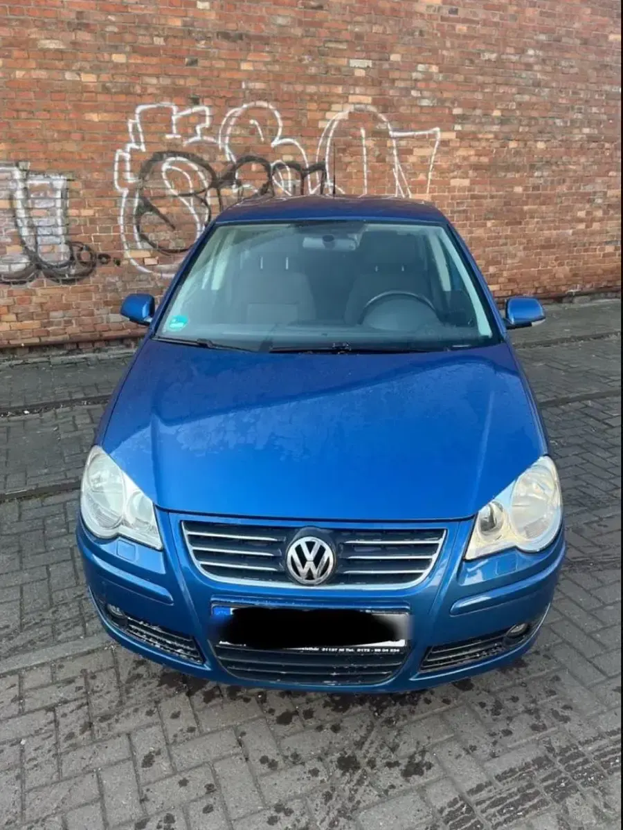 Gebraucht VW Polo 64 PS (47 kW) 2006 Blau Kleinwagen