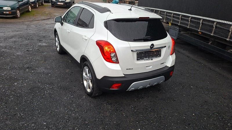 Gebraucht Opel Mokka 140 PS (102 kW) 2012 Weiß SUV