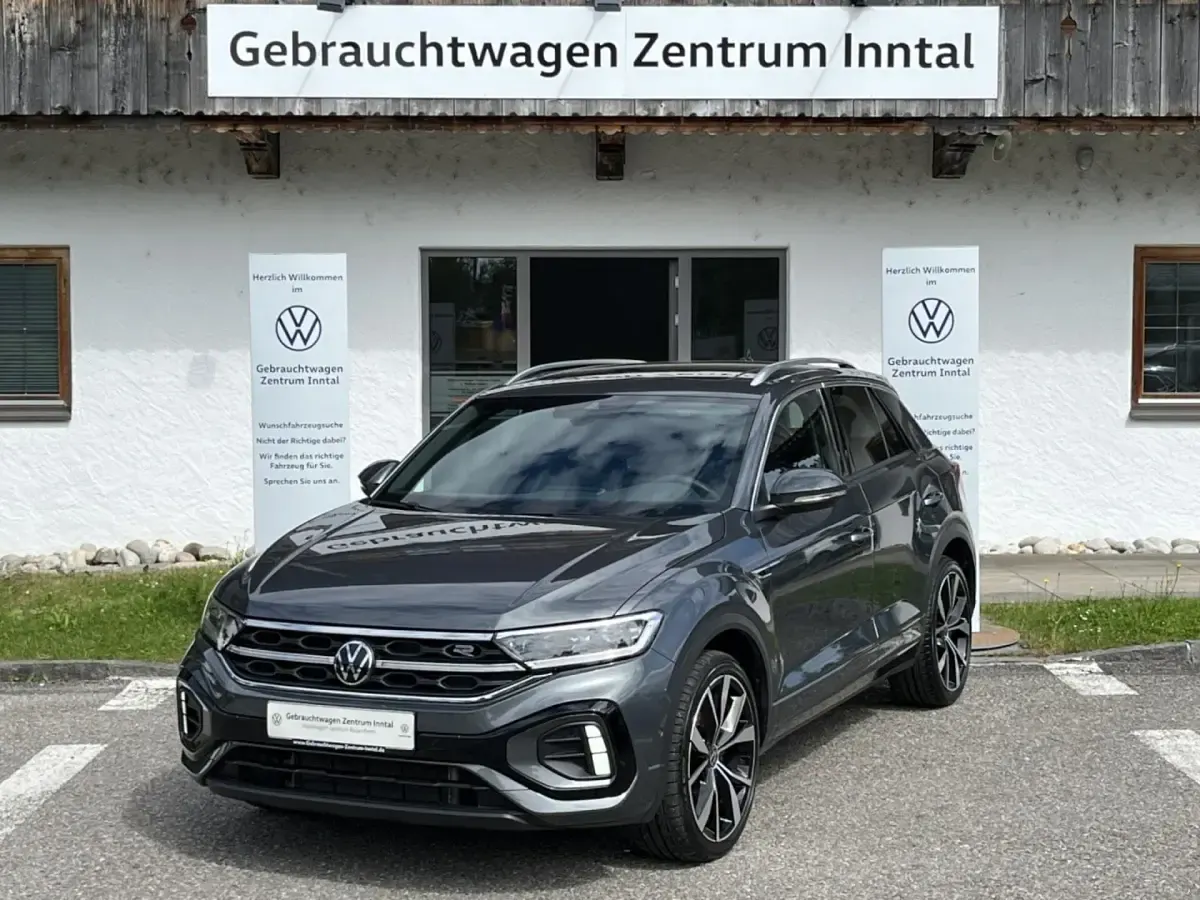 Gebraucht VW T-Roc R-line 190 PS (139 kW) 2025 Grau SUV