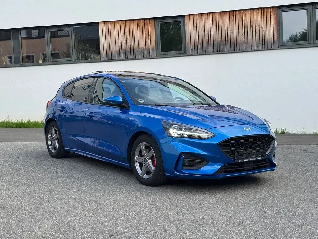 Gebraucht Ford Focus ST-Line 125 PS (91 kW) 2019 Blau Limousine