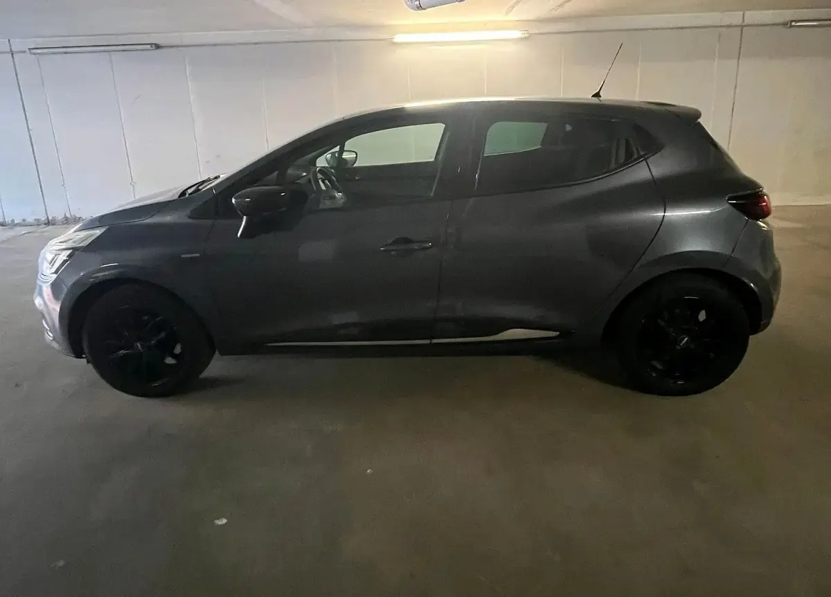 Gebraucht Renault Clio 118 PS (86 kW) 2016 Andere farben Kleinwagen