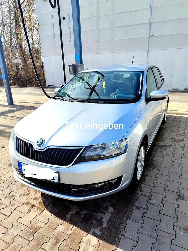 Silber Gebraucht 2017 Skoda Rapid Limousine | 8.500 € (Superpreis) - Bild 1/4