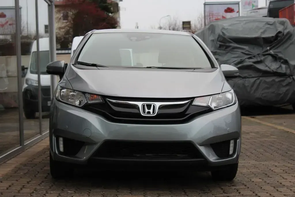 Gebraucht Honda Jazz Comfort 102 PS (75 kW) 2016 Silber Kleinwagen