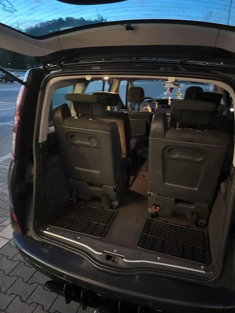 Gebraucht Renault Espace 175 PS (128 kW) 2008 Grün Van / Kleinbus