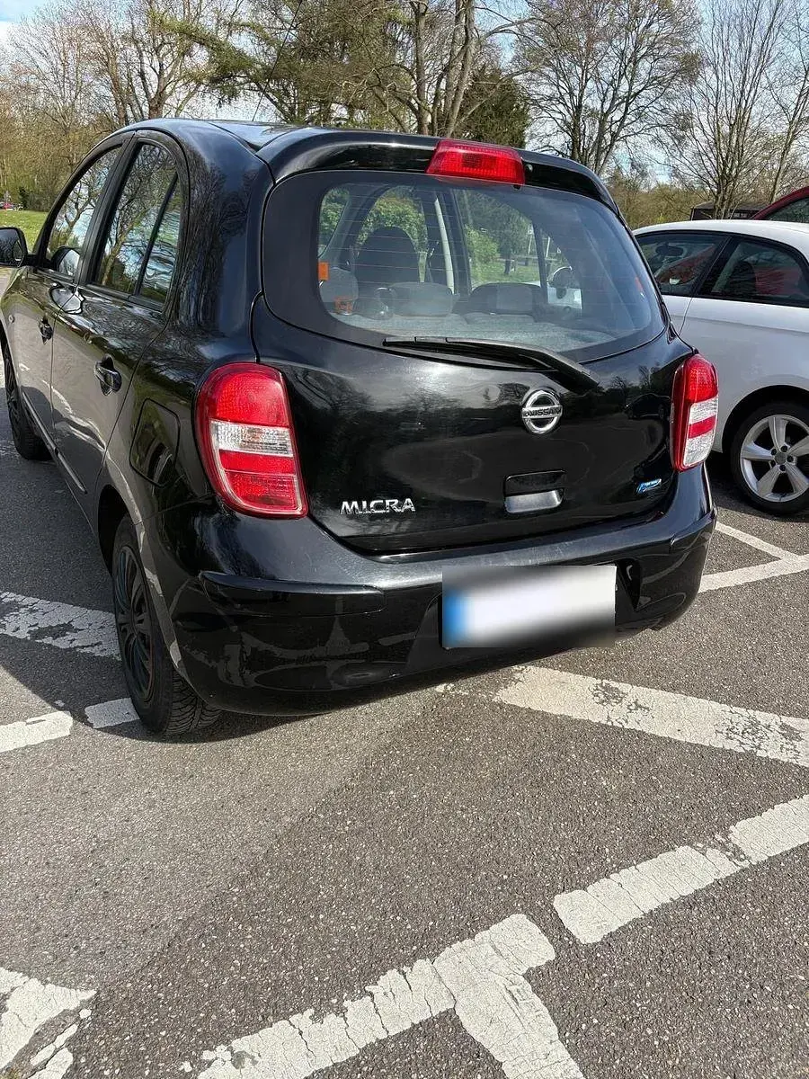 Gebraucht Nissan Micra Acenta 80 PS (58 kW) 2011 Schwarz Kleinwagen
