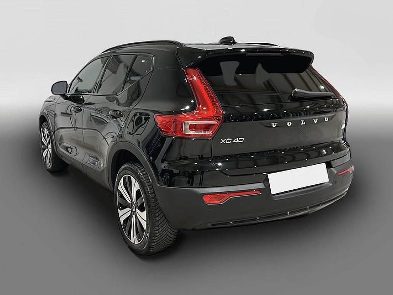 Gebraucht Volvo XC40 Core 169 kW (231 PS) 2022 Schwarz SUV