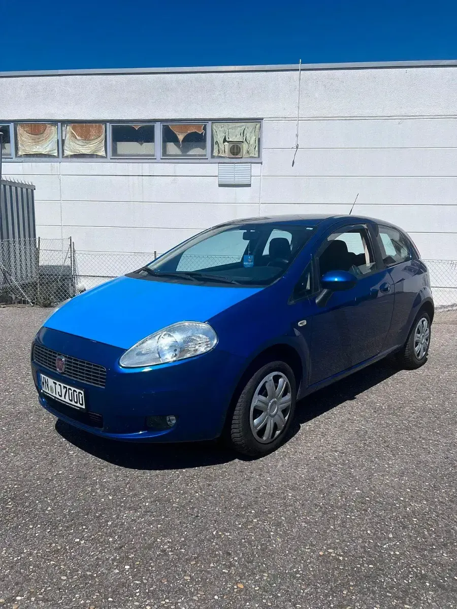 Gebraucht Fiat Punto 77 PS (56 kW) 2008 Blau Kleinwagen
