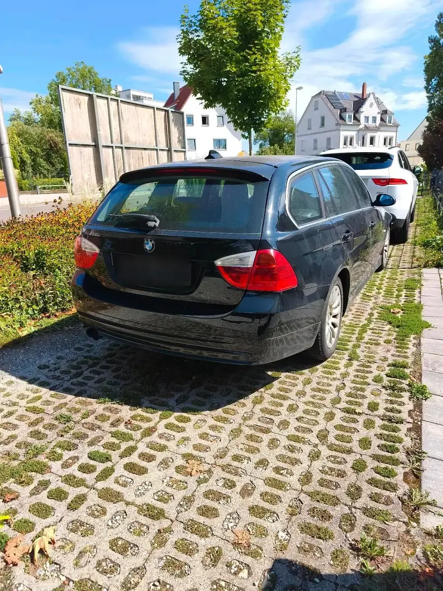 Gebraucht BMW 325 Basis 218 PS (160 kW) 2005 Schwarz Kombi