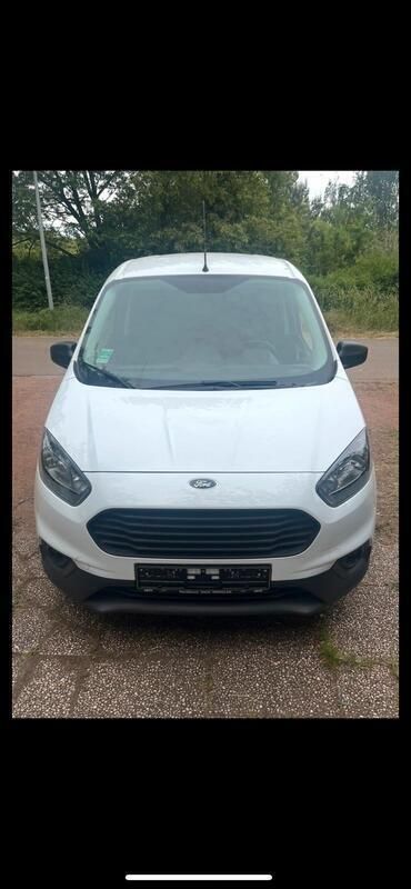 Weiß Gebraucht 2020 Ford Transit Van / Kleinbus | 6.700 € (Superpreis) - Bild 1/4