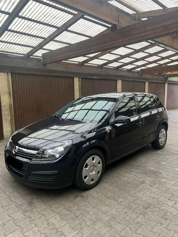 Schwarz Gebraucht 2006 Opel Astra Kleinwagen | 1.100 € (Guter Preis) - Bild 1/4