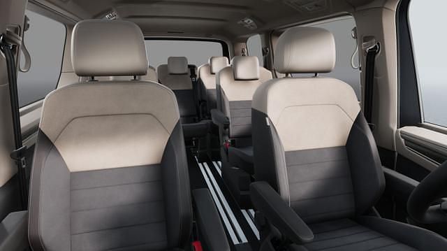 Ny VW Multivan Style 150 HK (110 kW) 2025 Brun Minibuss