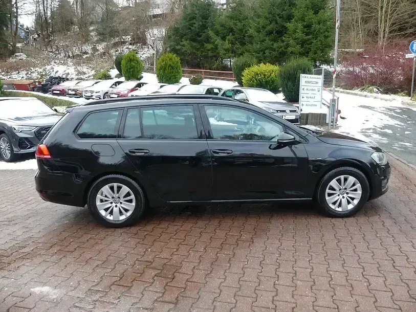 Gebraucht VW Golf VII 110 PS (80 kW) 2015 Schwarz Limousine