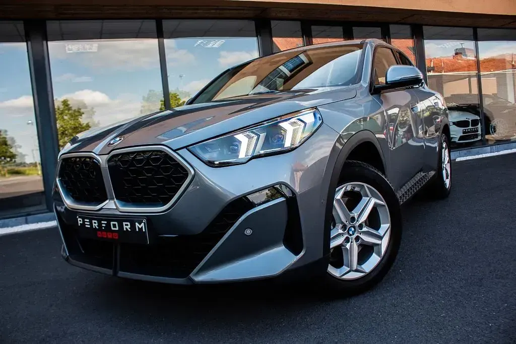 Käytetty BMW X2 Performance 156 HP (114 kW) 2024 Harmaa Katumaasturi