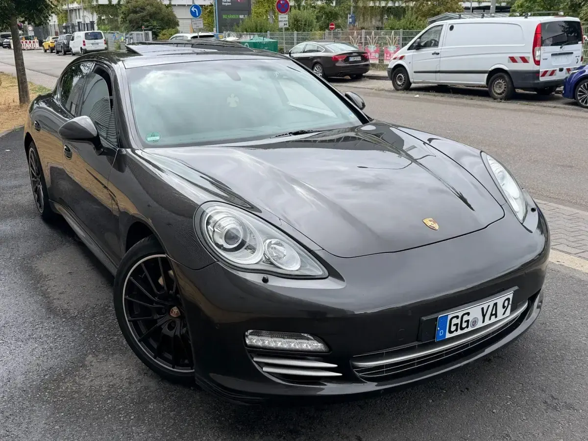 Gebraucht Porsche Panamera Platinum Edition 250 PS (183 kW) 2013 Grau Kleinwagen